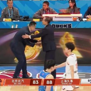 九游体育-梦回巅峰！上海19连胜锁定常规赛冠军，上次登顶是24年前姚明领军